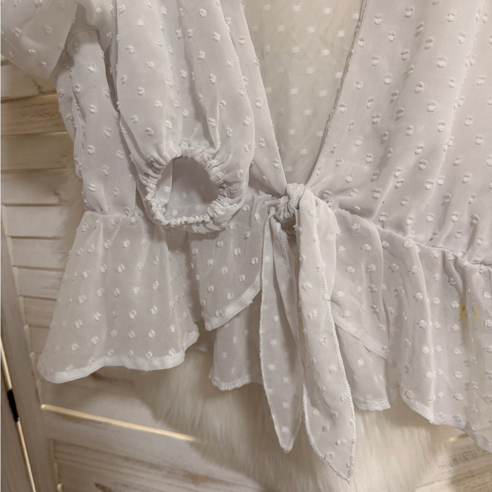 Tie-Front Swiss Dot Crop Top - White - Picture 3 of 7